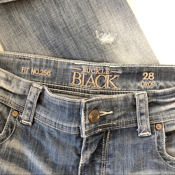 Buckle Fit 256 Cropped Faded Destructed Jeans 28 - Picture 7 of 9